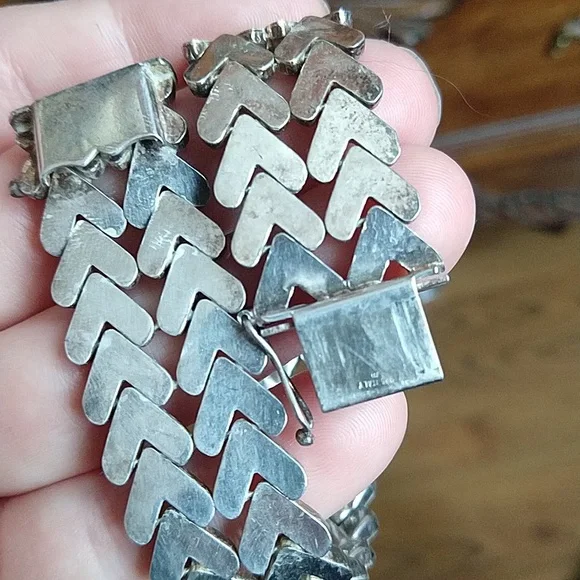 Vintage leaf or vine or leaves style bracelet sterling silver 925